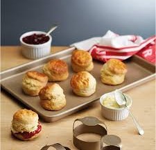 Kitchen Craft Paul Hollywood Baking Tray - Αντικολλητικός δίσκος ψησίματος - Image 2
